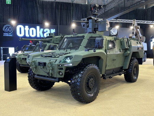 1755125 (a): :4032x3024